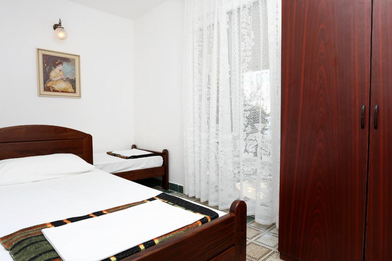 Apartments By The Sea Pisak, Omis - 1014 외부 사진
