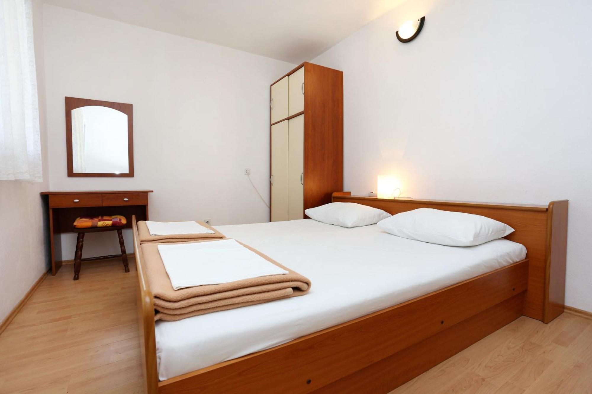 Apartments By The Sea Pisak, Omis - 1014 객실 사진
