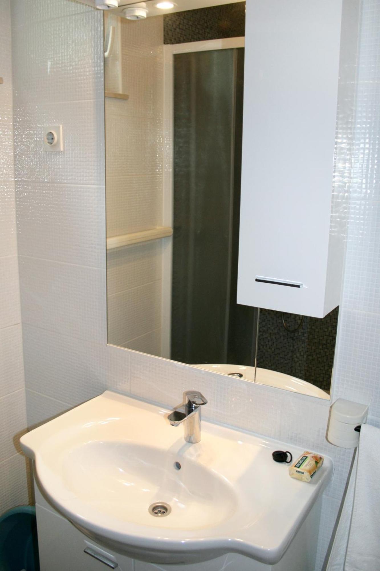 Apartments By The Sea Pisak, Omis - 1014 객실 사진